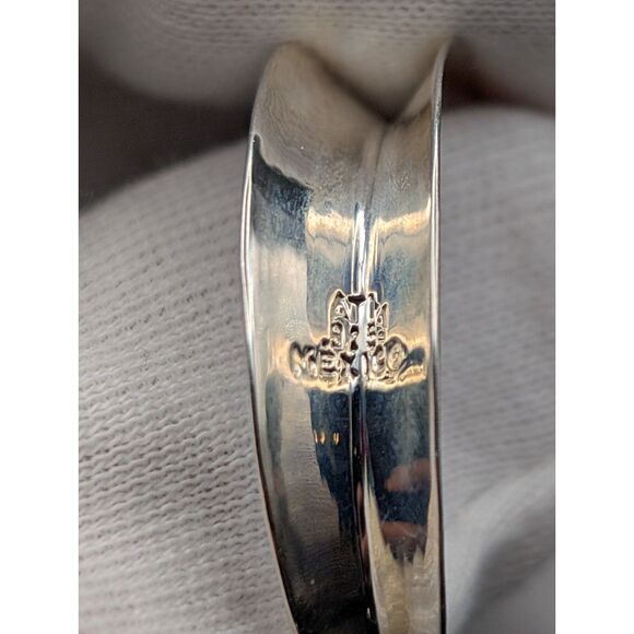 Mexico 925 Crescent Earrings – Hammered Silver - Picture 2 of 7